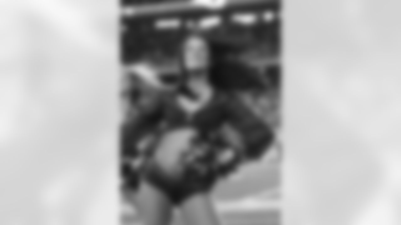 tempIMG_4275--nfl_mezz_1280_1024.jpg