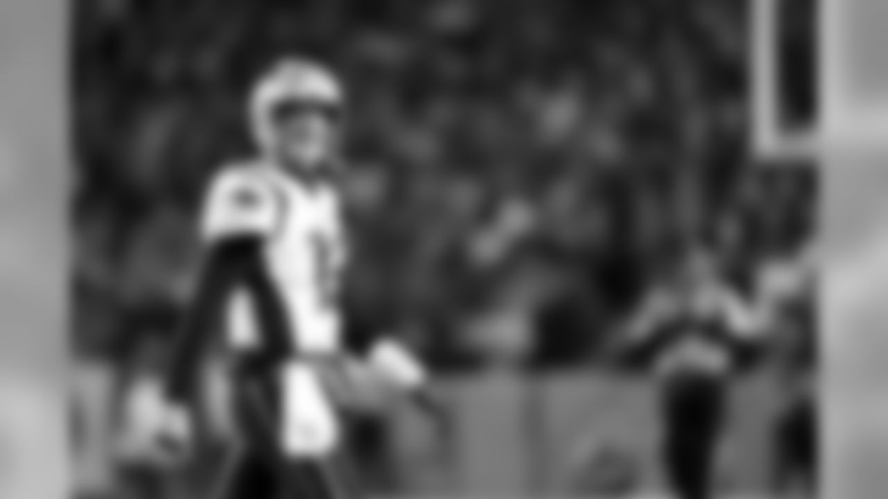 New England Patriots quarterback Tom Brady looks on as he exits the field before the Patriots were forced to punt during the second half of an NFL football game against the Buffalo Bills, Monday, Oct. 29, 2018, in Orchard Park, N.Y. (AP Photo/Adrian Kraus)
