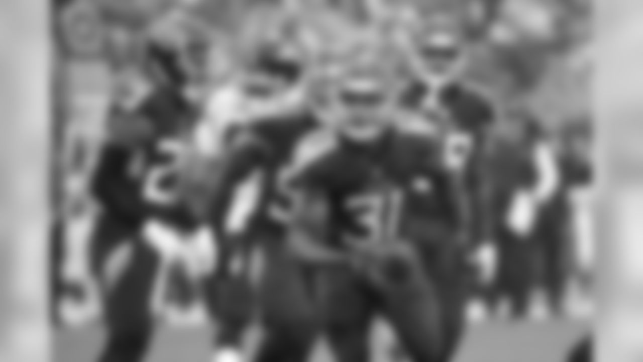 Kevin Byard, S – The young All-Pro safety has two interceptions this season after leading the NFL with eight picks a year ago. Byard paces a pass defense that doesn't allow a lot of big plays and is a big part of why Tennessee leads the NFL in both points allowed and red zone defense.