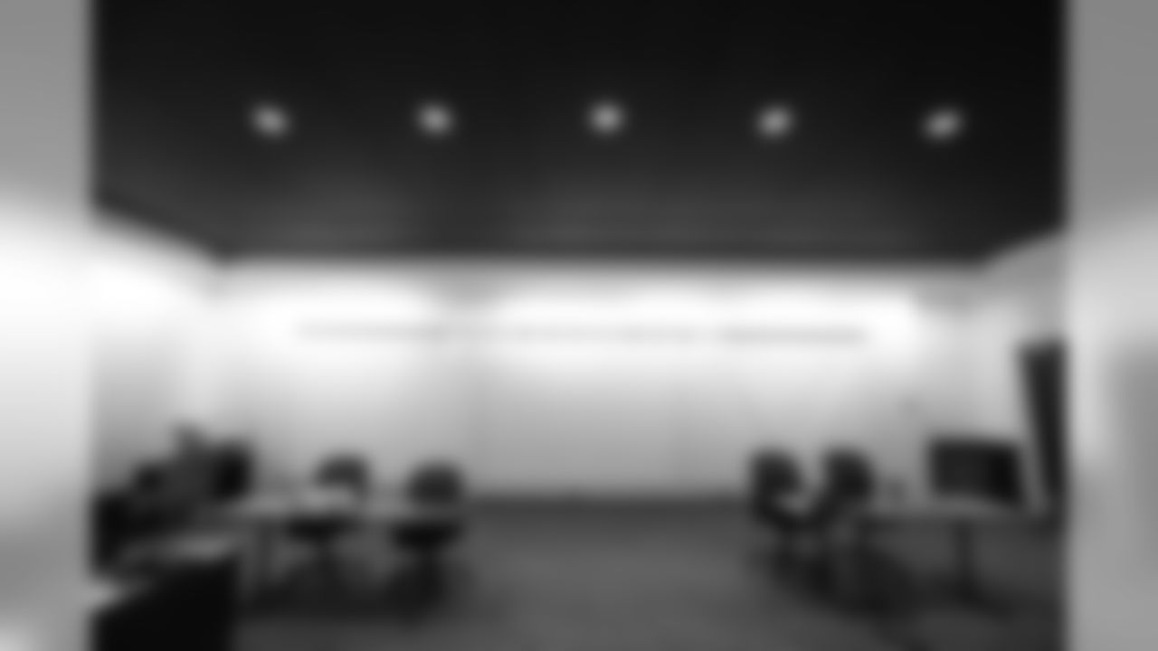 042618-draftroom_eja38-watermarked.jpg