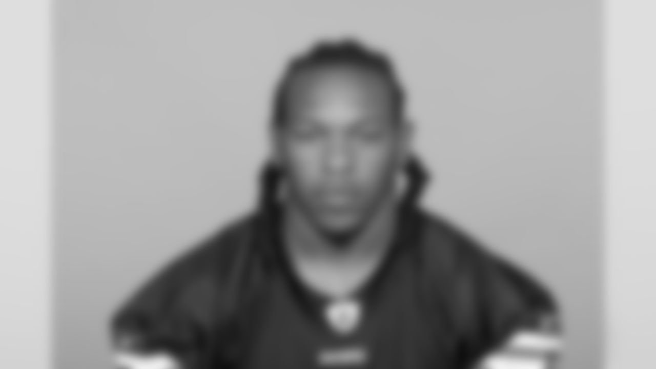 20160602-sheard-headshot-old.jpg