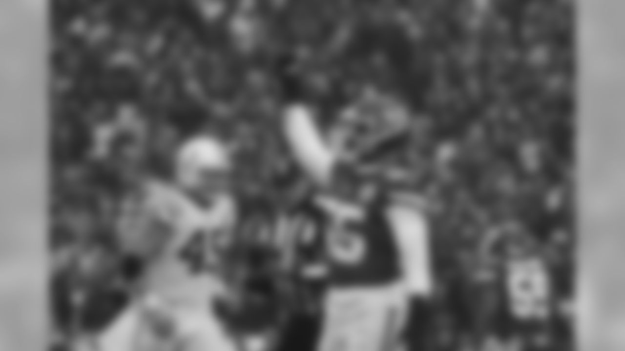 Dee Ford – The former first-round pick notched 13 sacks during the regular season and added a strip sack of Andrew Luck in last week's win over the Colts. Ford is a major factor in the Chiefs three-headed monster pass rush that helped the team tie for the NFL lead in sacks during the regular season with 52.
