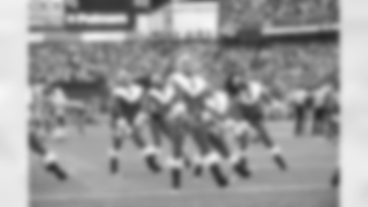 nyj122416cl_kn030-watermarked.jpg