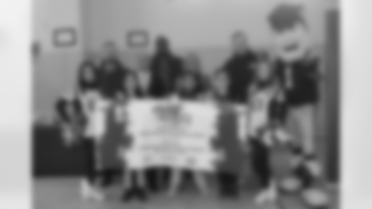 011017play6040-watermarked.jpg