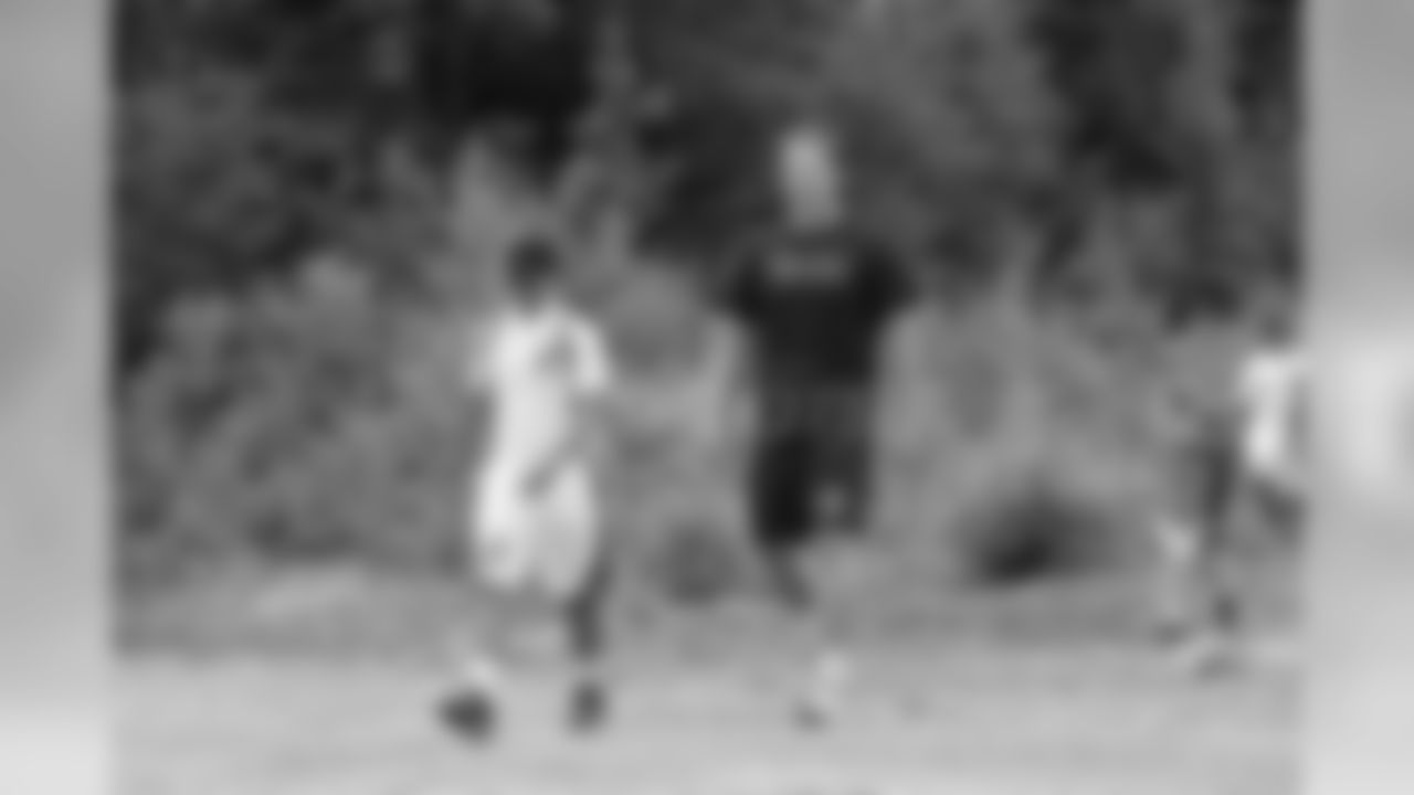 20170714_ronburtonvillage_patriots803.jpg