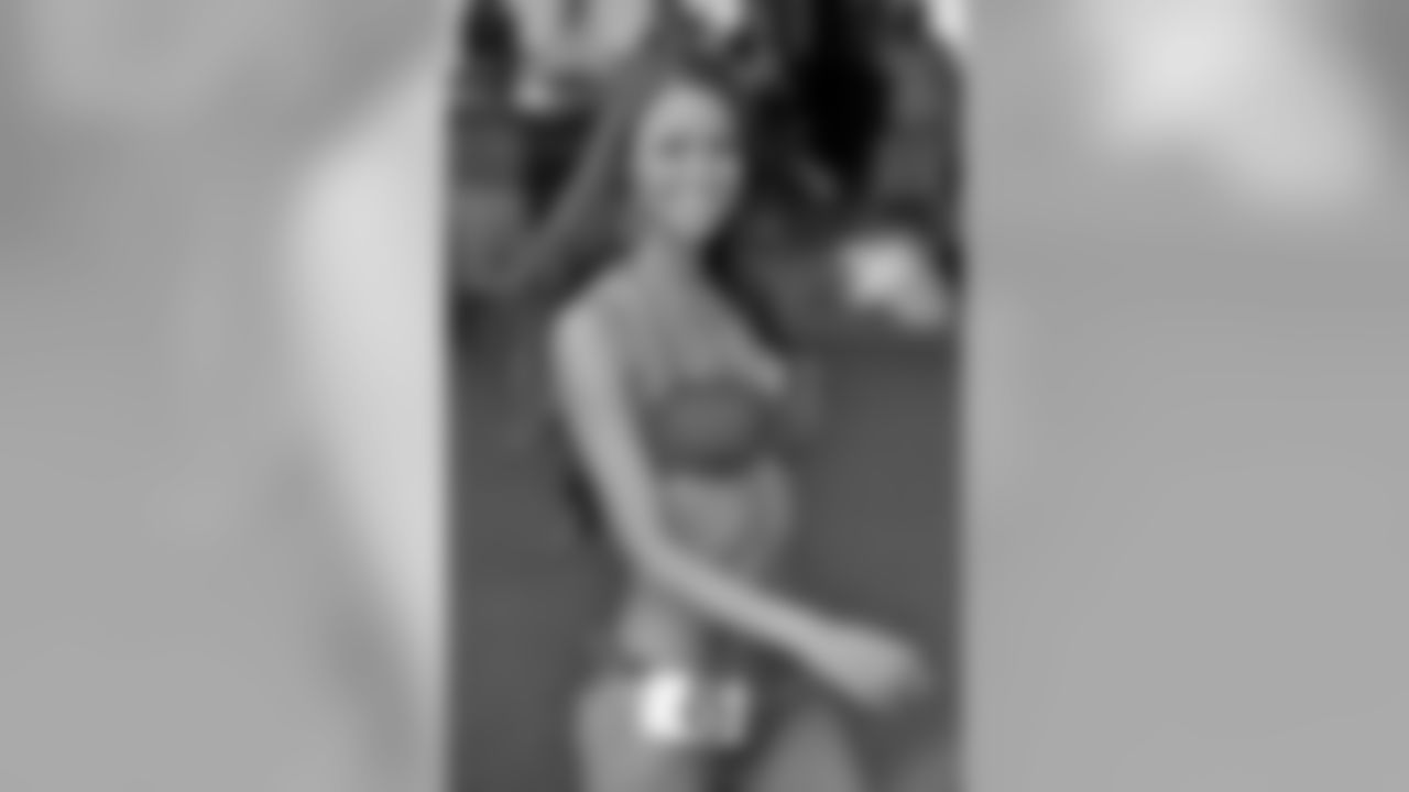 2012 Patriots Cheerleaders Final Auditions