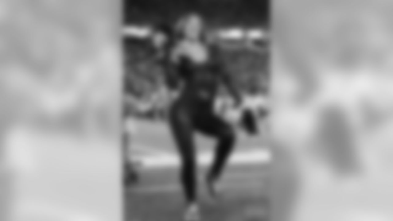 Cheer2019_25-watermarked