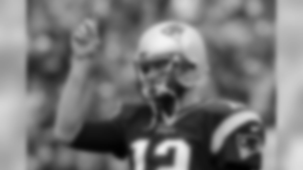 New England Patriots quarterback Tom Brady during warmup before an NFL football game against the New York Jets, Sunday, Oct. 25, 2015, in Foxborough, Mass. (AP Photo/Charles Krupa)