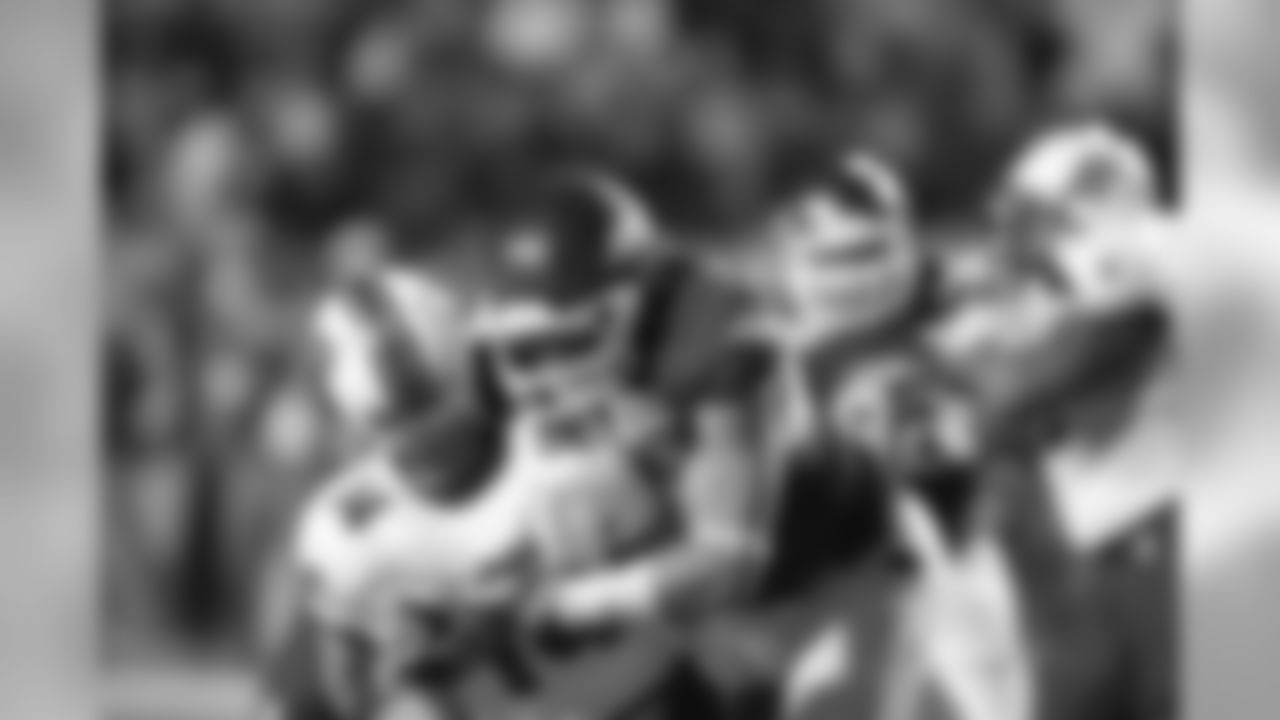 The New England Patriots select DE Jake Bequette 90th overall in the third round of the 2012 NFL Draft
