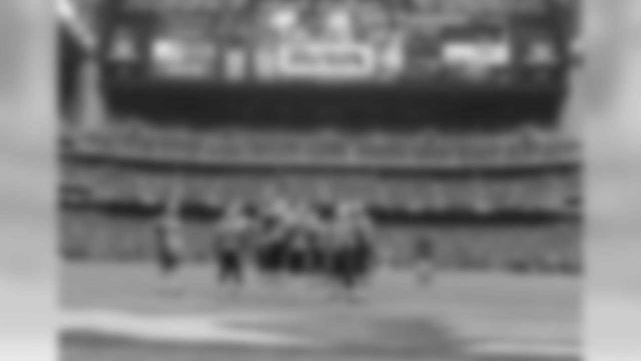 Patriots huddle up