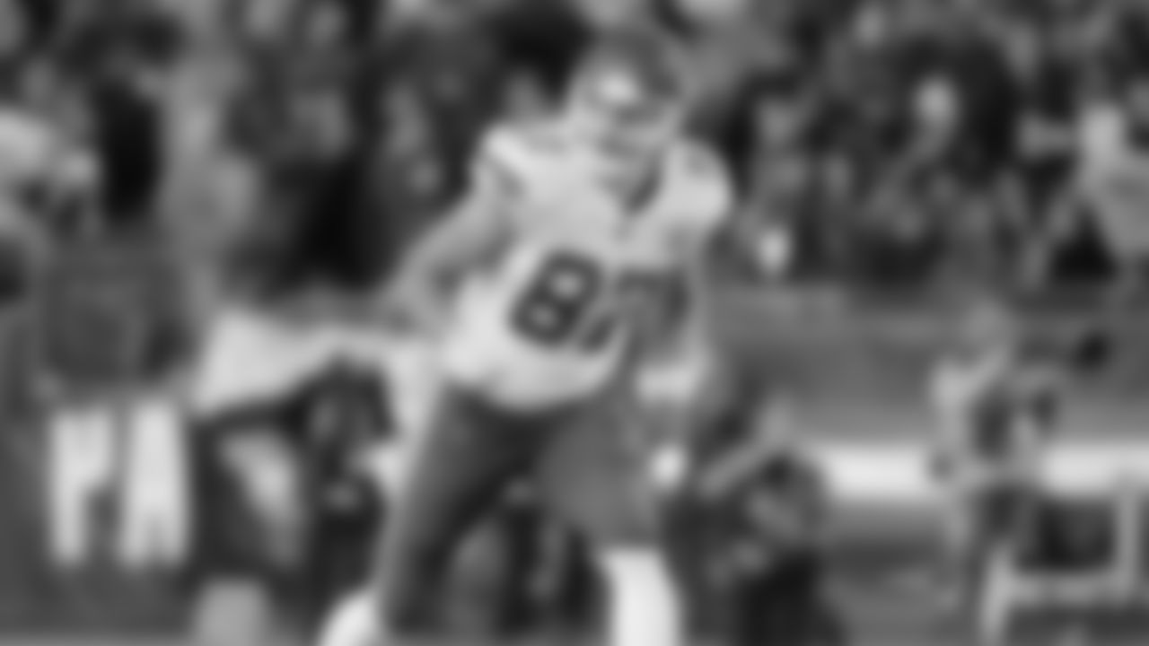 Travis Kelce, TE: Yes, the Chiefs speed is their defining feature but tight end Travis Kelce is still the most important chains-mover. Kelce leads the Chiefs with 21 catches and in catch percentage. He's reliable and has a knack for getting open in key moments.