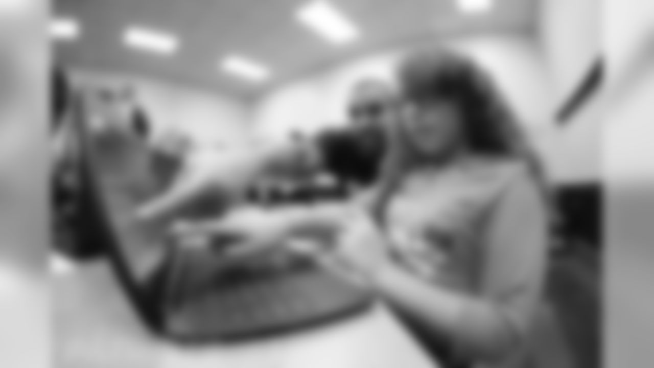 091917snhutechlabs_eja311-watermarked.jpg