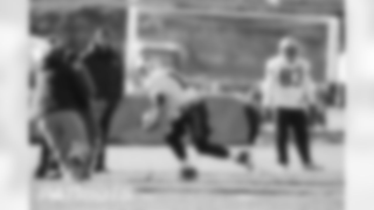 patspractice011116_ea148.jpg