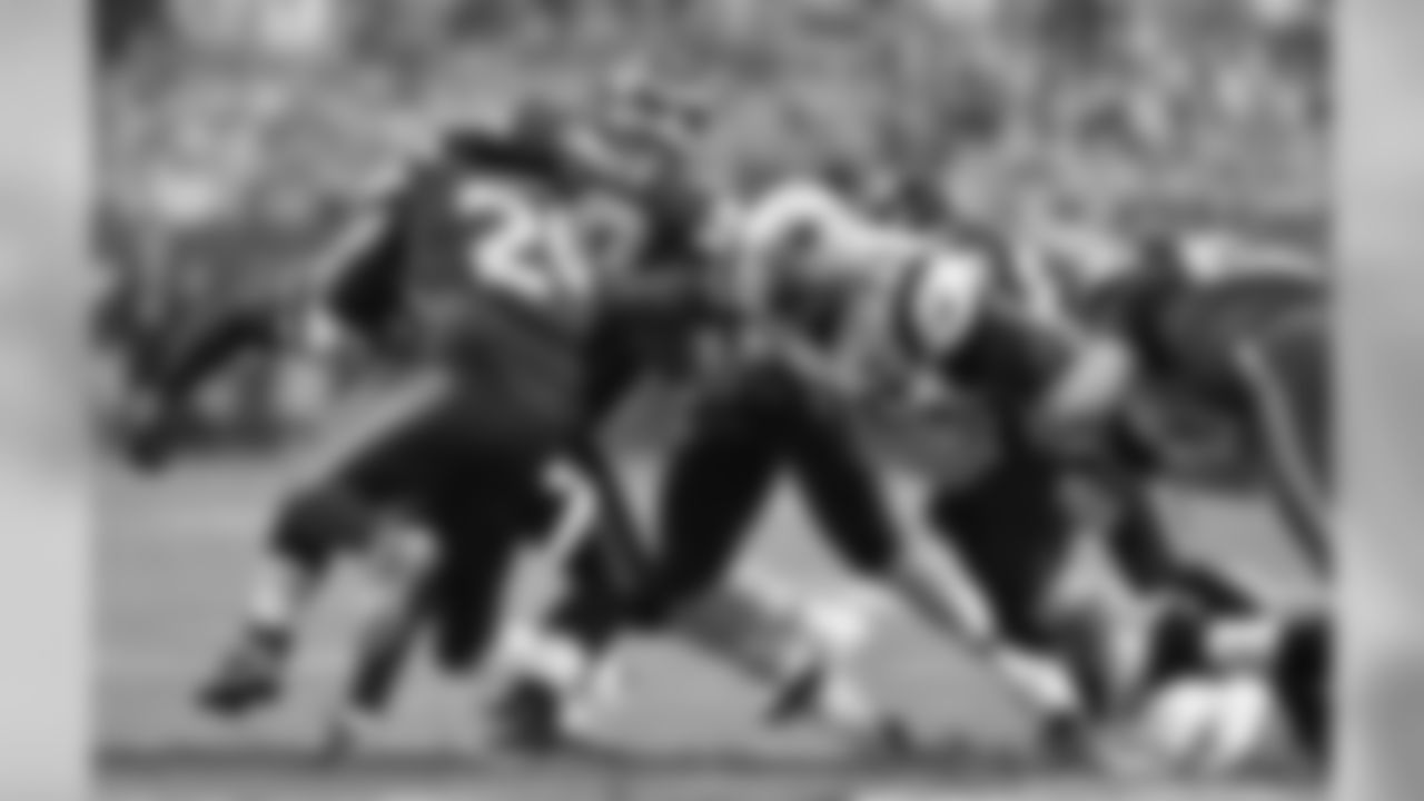 New England Patriots vs Seattle Seahawks in Super Bowl 49 at University of Phoenix Stadium.