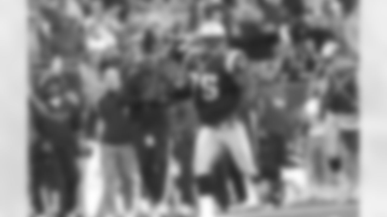 Wilfork1-watermarked
