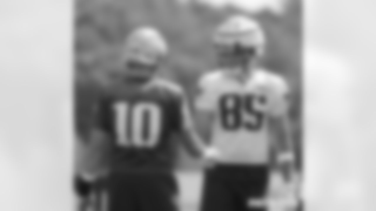 Mac Jones and Hunter Henry