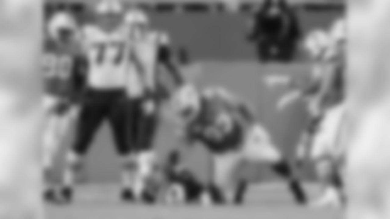 20171211_dolphins_silverman676.jpg
