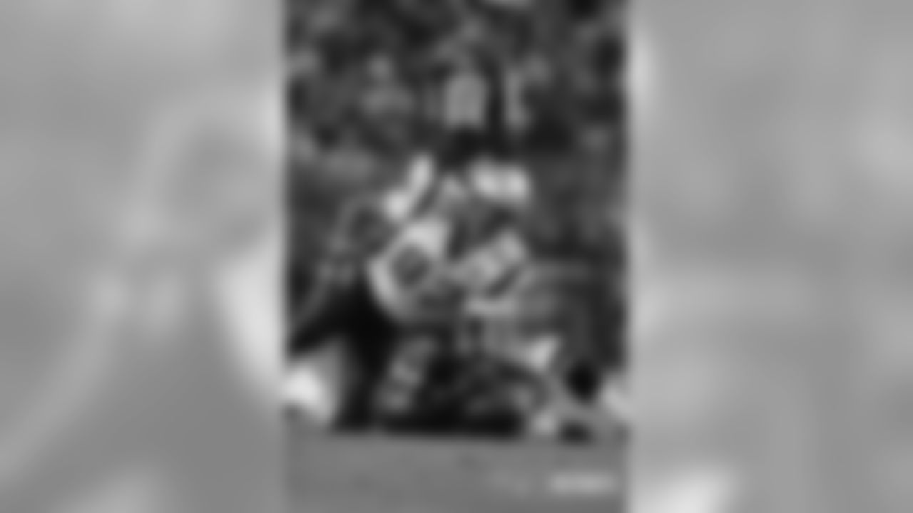 NEP020605DS-877-watermarked