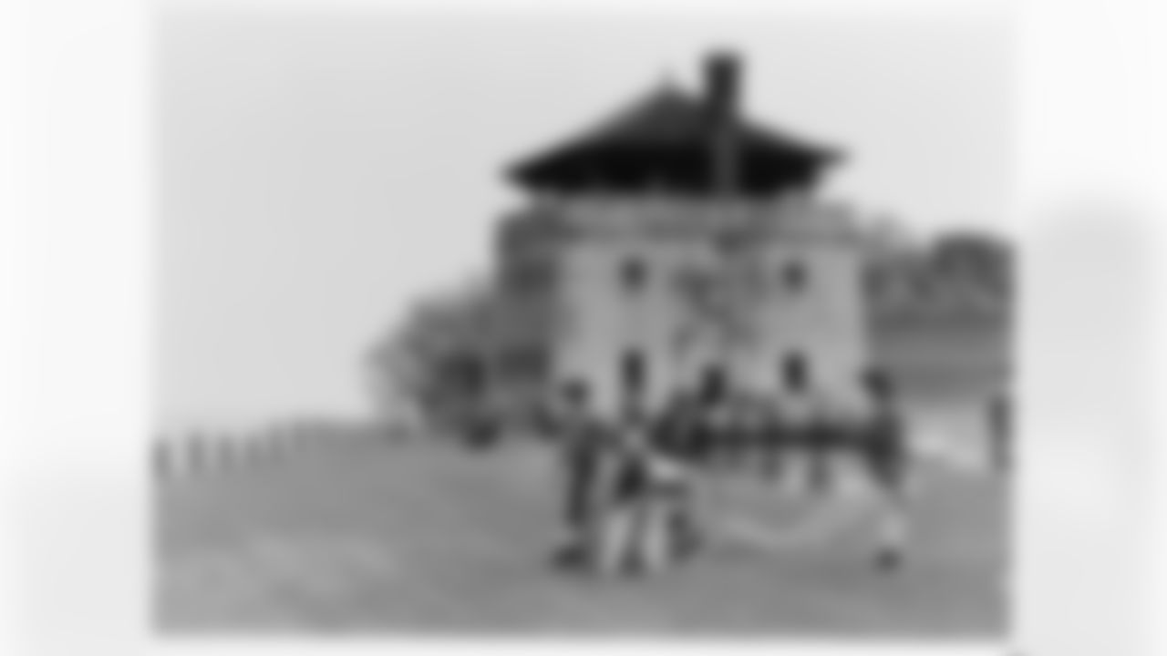 old-fort-niagara2-angelartltd-902x675.jpg