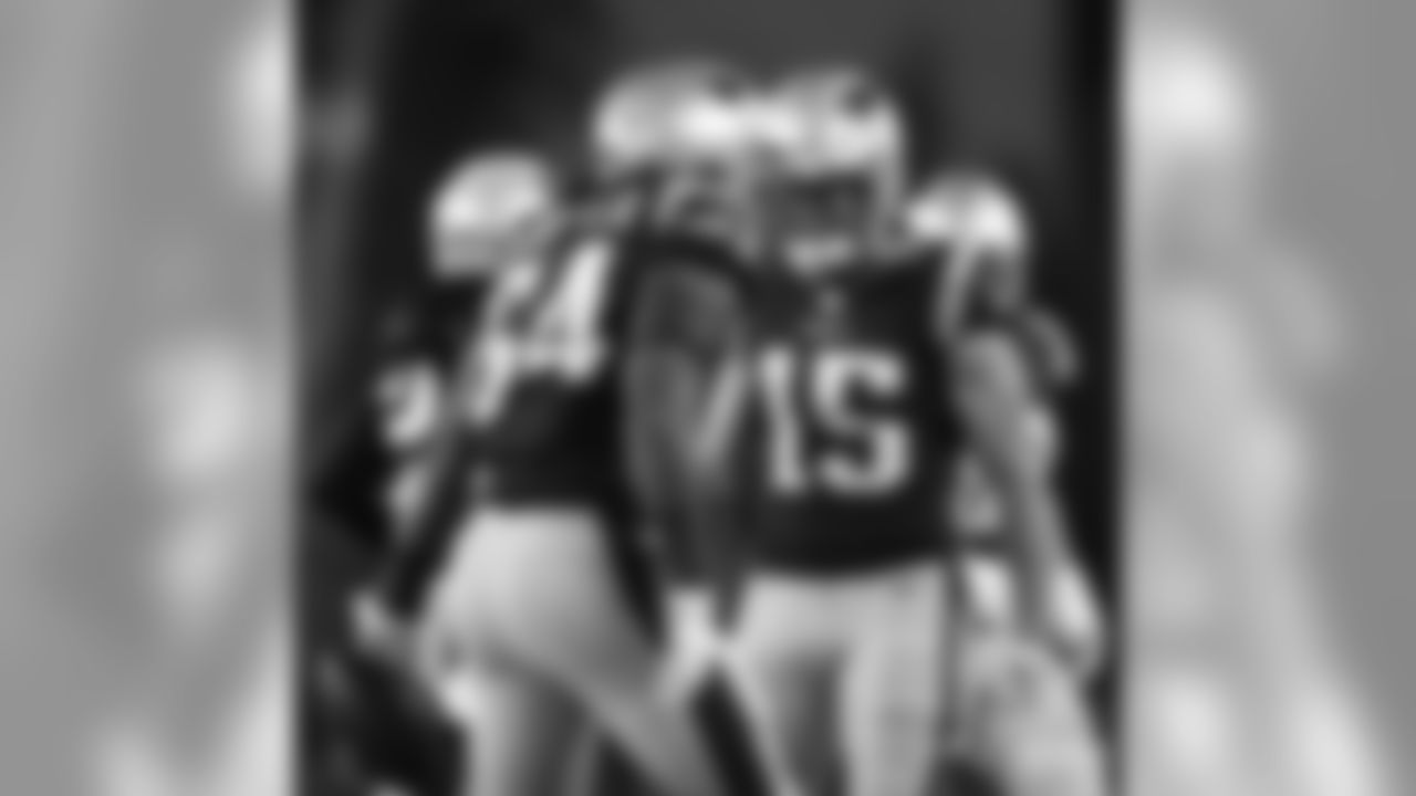 Dont'a Hightower and Chris Hogan