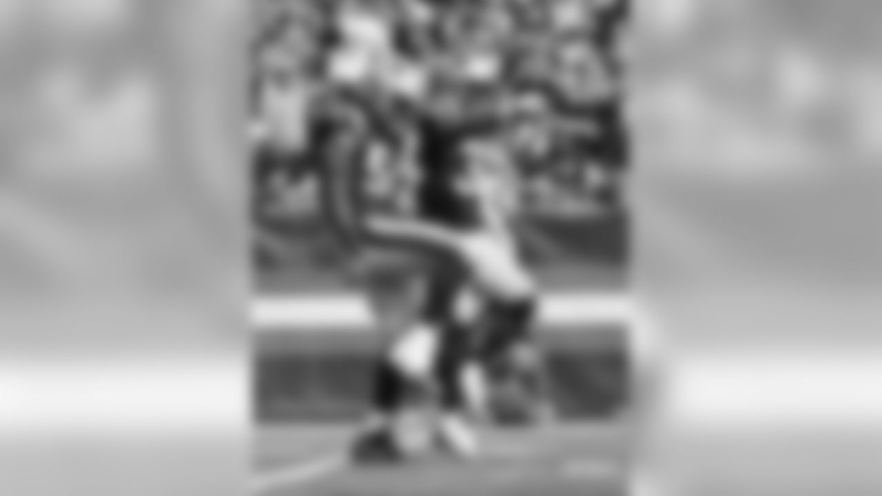Dont'a Hightower and Devin McCourty