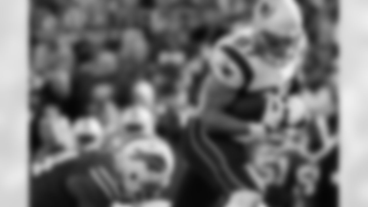 20150918-watch-gronkowski.jpg