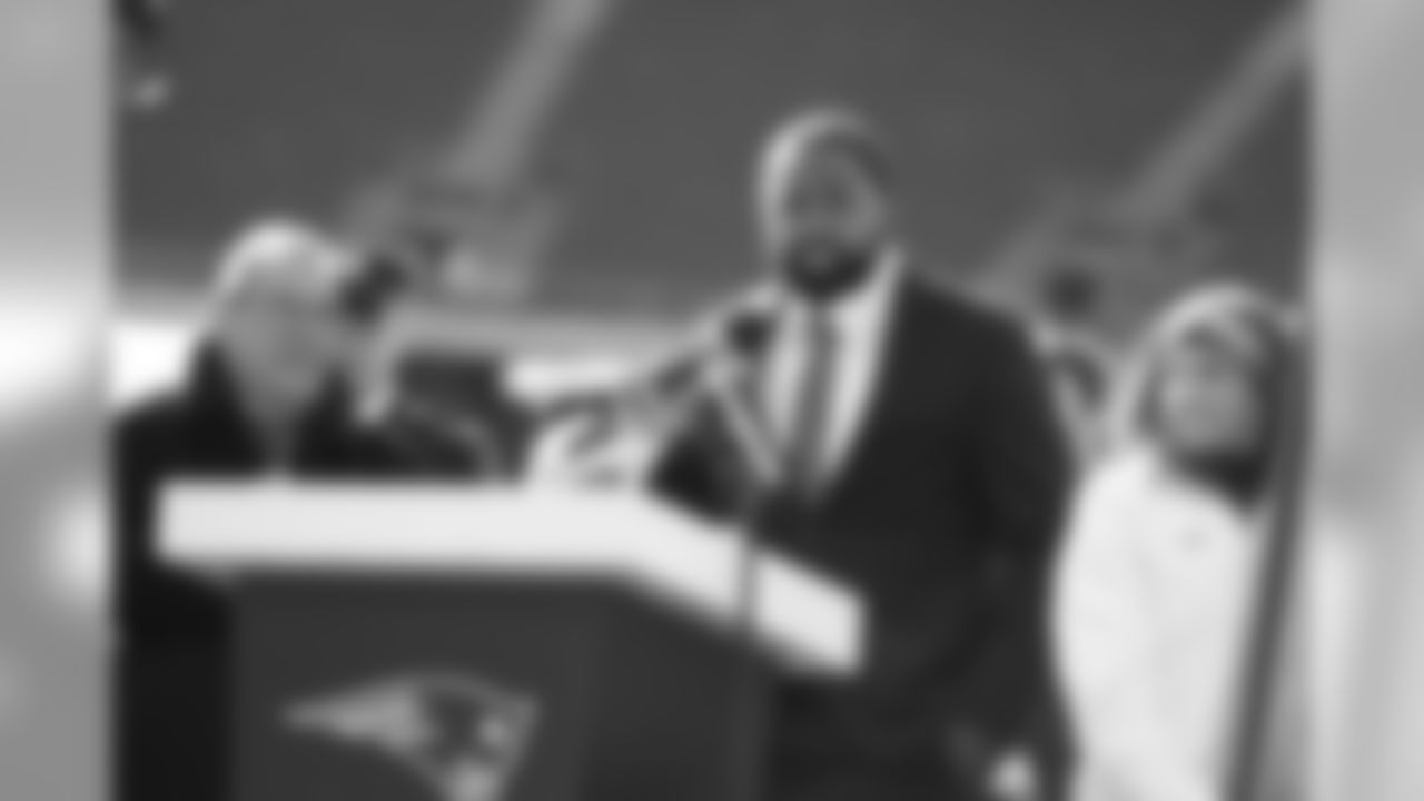Patriots LB Jerod Mayo at the podium on Sunday, January 29, 2012.
