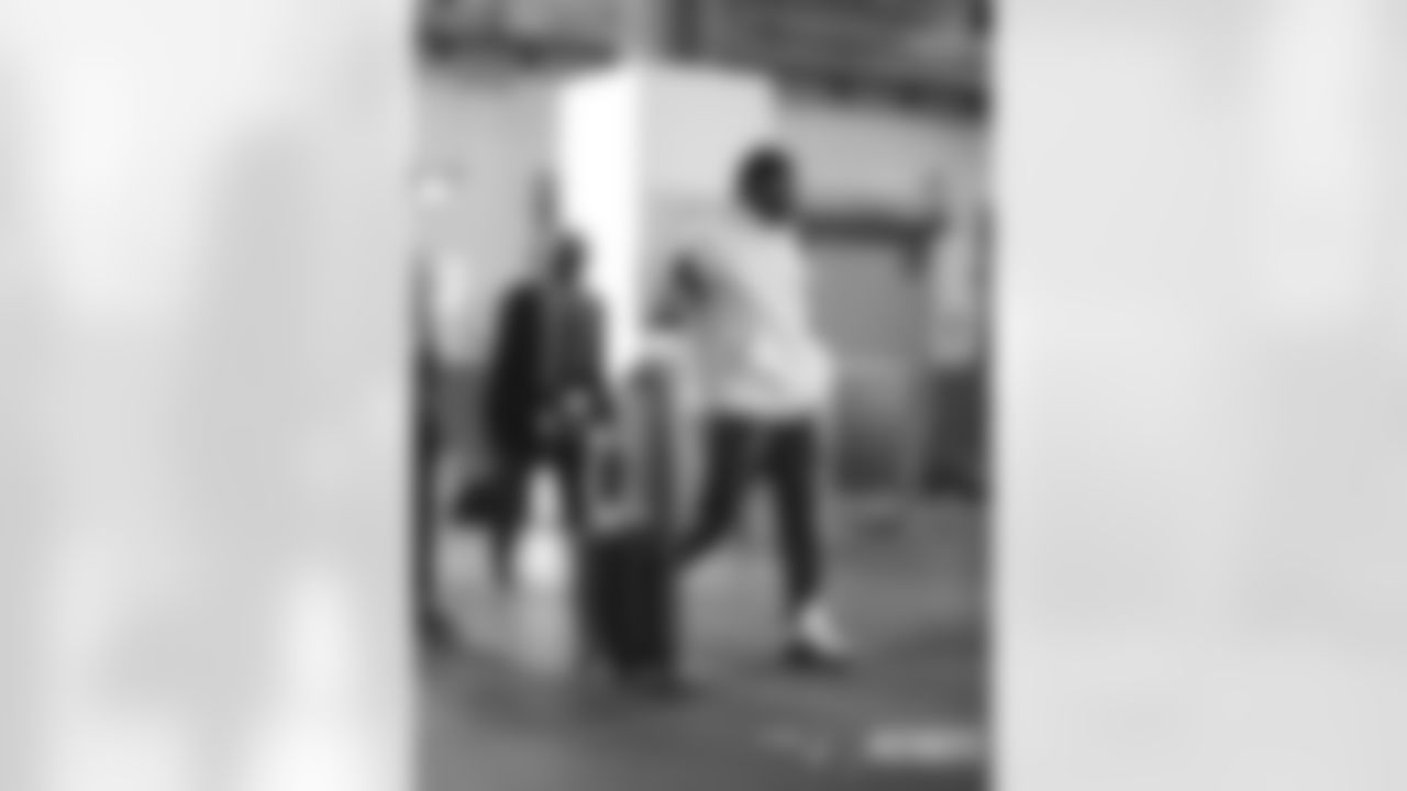 @NYJ112518-Arrivals_EJA079-watermarked