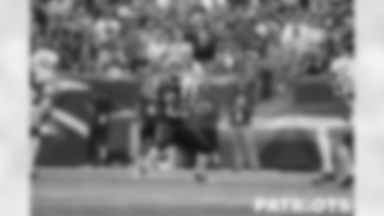 Marcus Jones catching a punt