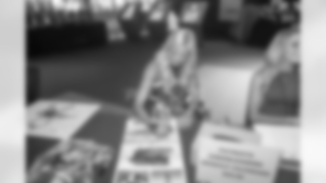 calrelease2016-6824-watermarked.jpg