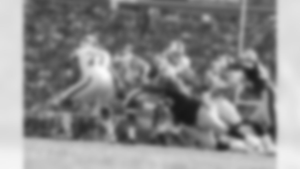 Team photographer David Silverman offers up his best images of the 2012 New England Patriots season.
