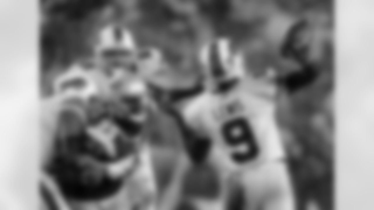 Chandler Jones pressures Bills QB Thad Lewis