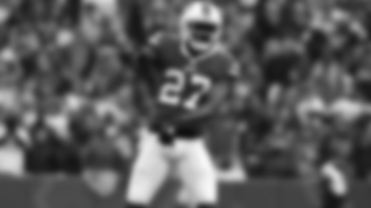 Tre'Davious White, CB – White is arguably one of the guys the Bills will be building around moving forward. For whatever it's worth the second-year cornerback is also the guy Rob Gronkowski hit after the whistle in last year's game in Buffalo, earning the tight end a suspension.