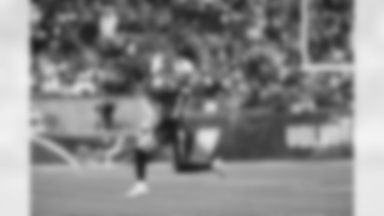 nyj123117_eja1055-watermarked.jpg