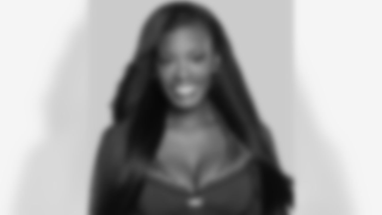 2014 Patriots Cheerleaders - Kikco