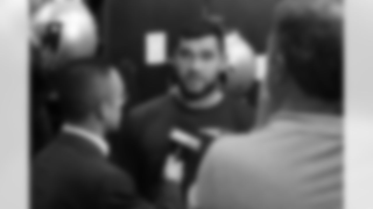 Michael Hoomanawanui with ESPN
