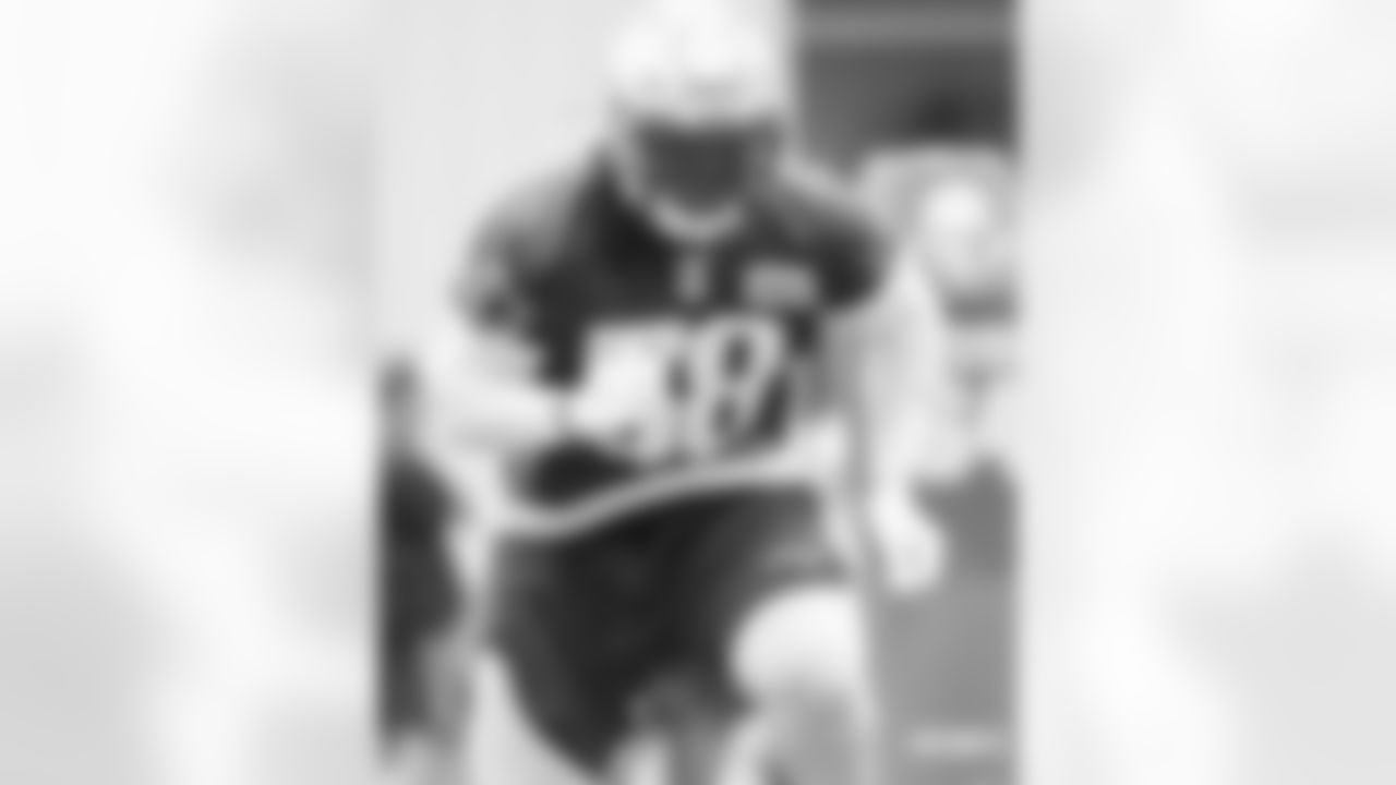 Anfernee Jennings