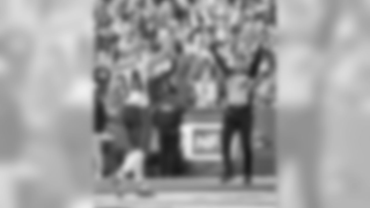 20171203_bills_nordstrom647.jpg