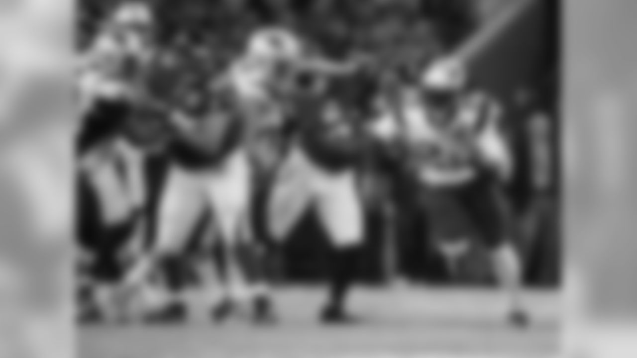 20170205_falcons_silverman0506.jpg