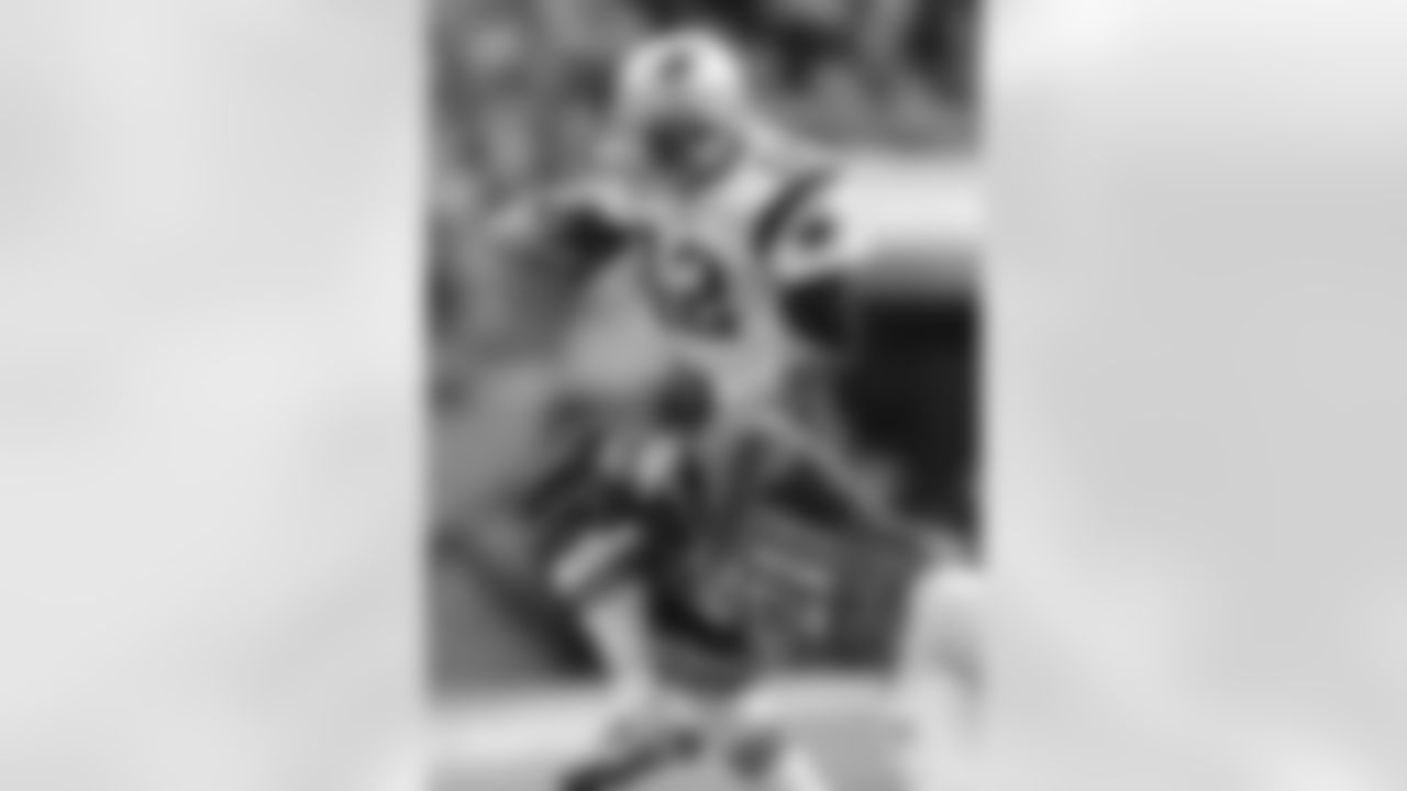 Dont'a Hightower - The defensive captain returned to the lineup last week, playing 59-percent of the snaps. He declared himself healthy and given all the struggles on defense New England may need to lean on its captain and Pro Bowl playmaker now more than ever.