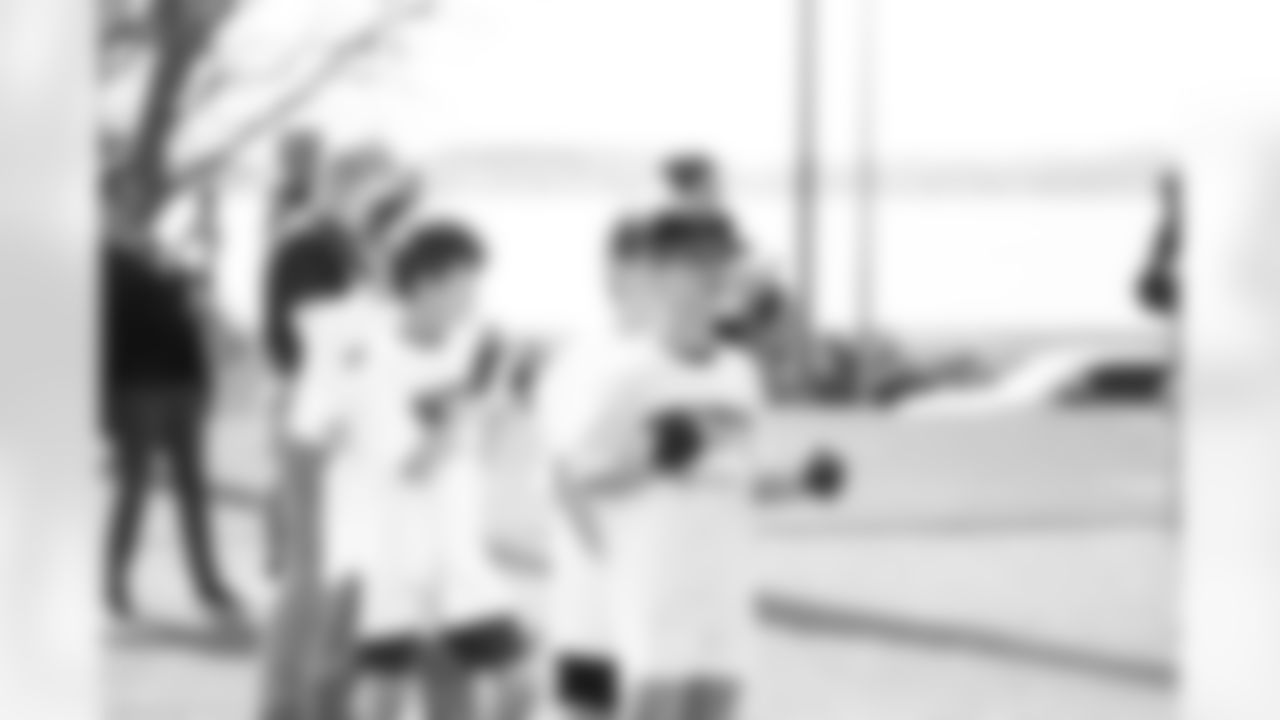 041223_FootballForYouNewport (4)