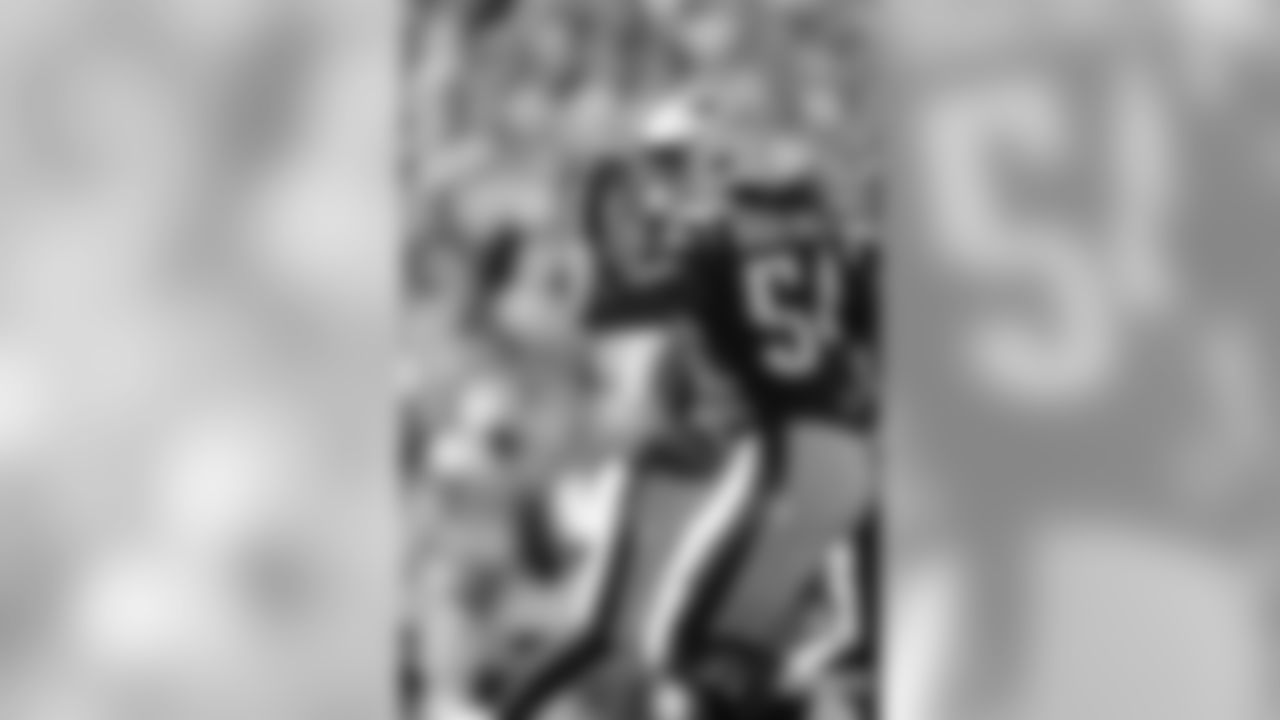 Dont'a Hightower