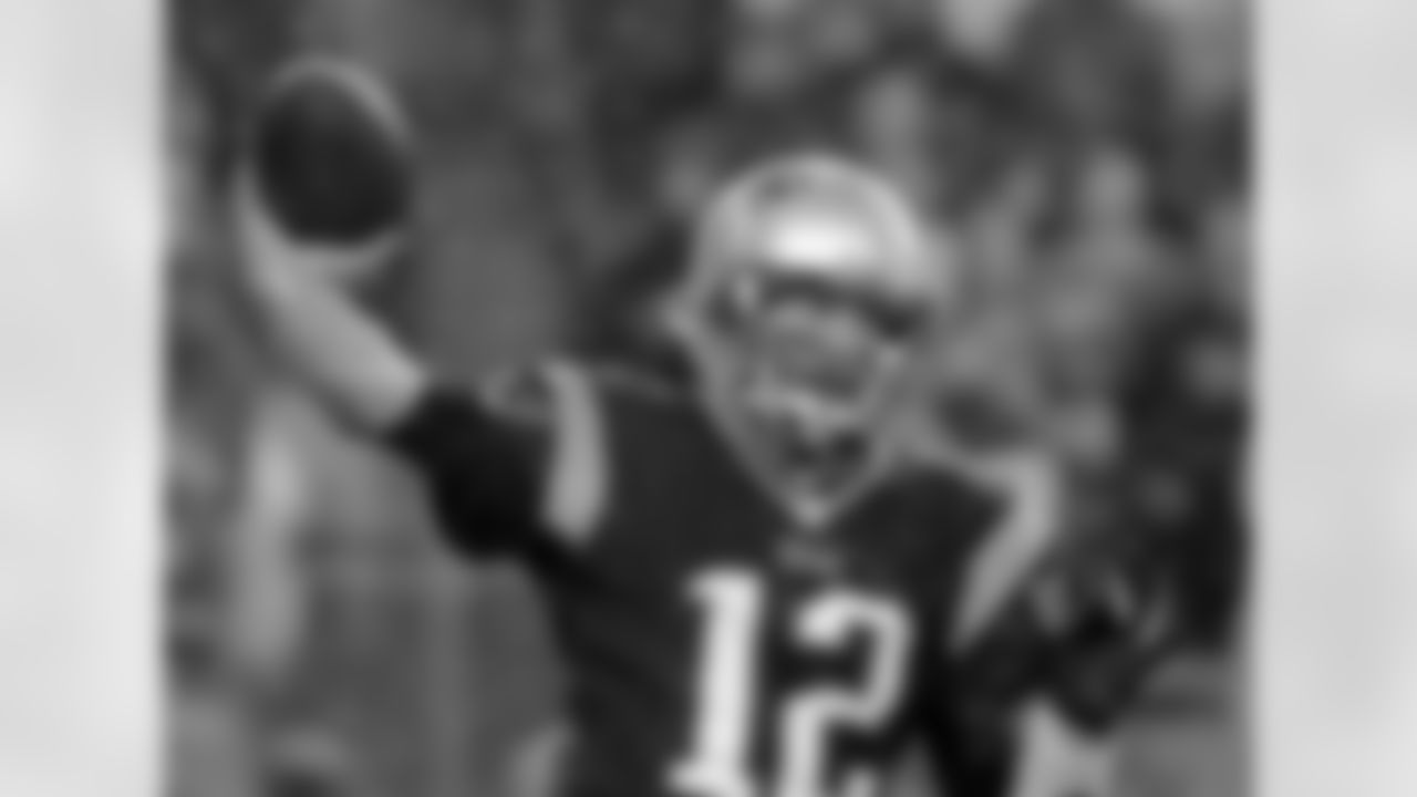 Tom Brady fires a pass