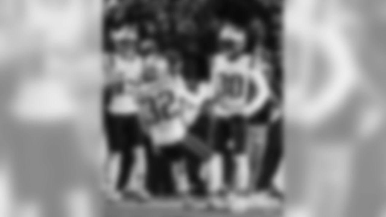 @BB102918_EJA2015-watermarked