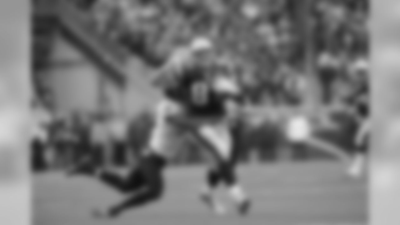 Rob Gronkowski in action during the first half.
