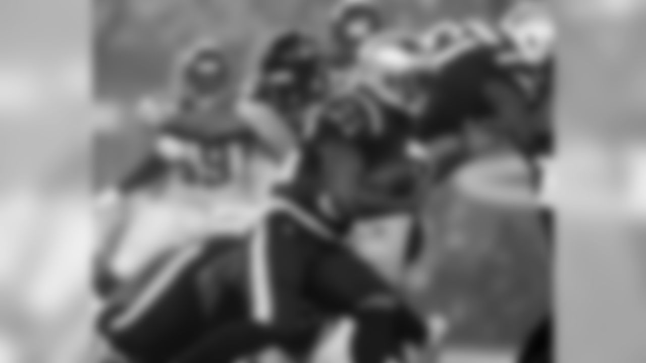 20171022_silvermansbest_falcons_watermarked10.jpg