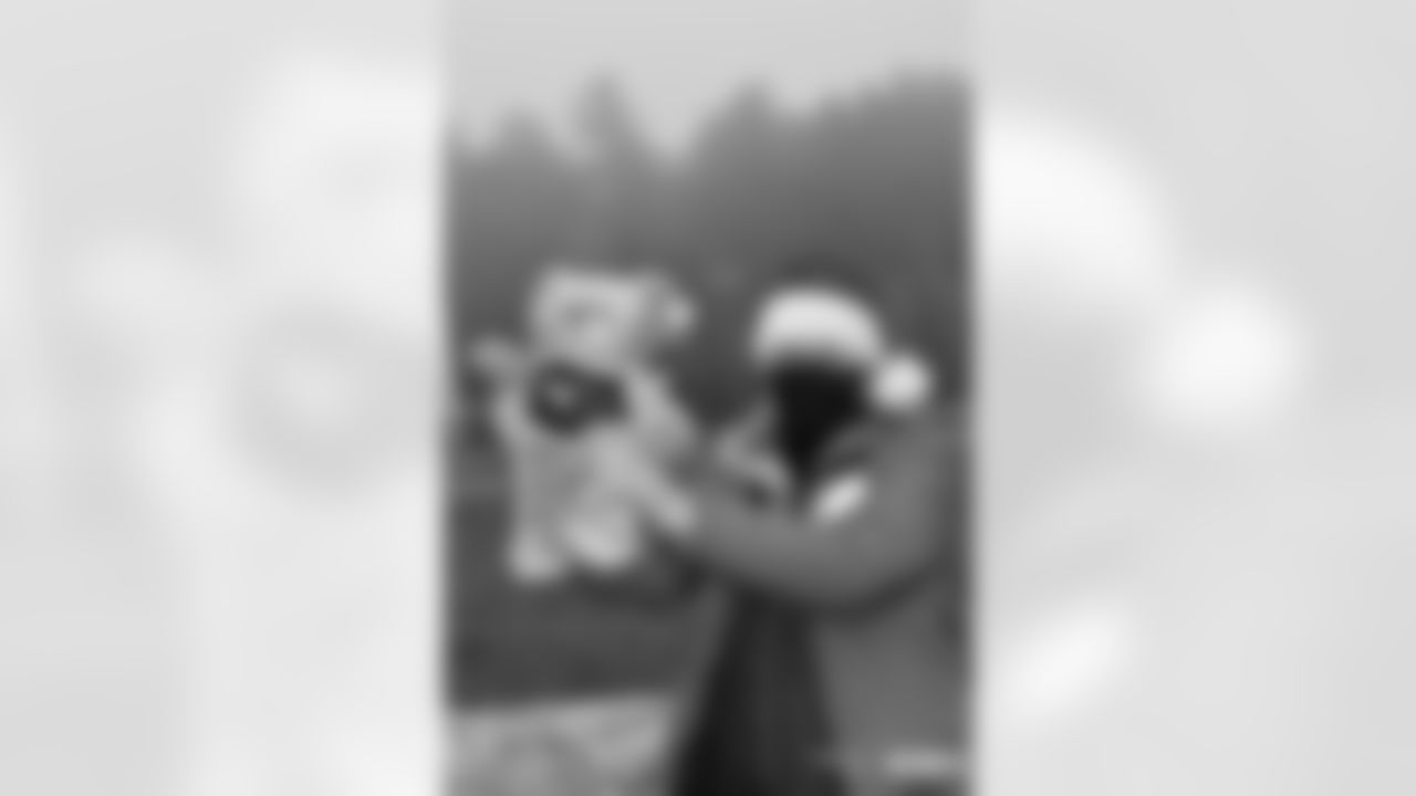 121220-TreeDonation_NEP14-watermarked
