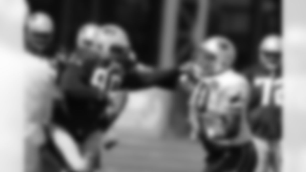 Will Smith vs. Logan Mankins