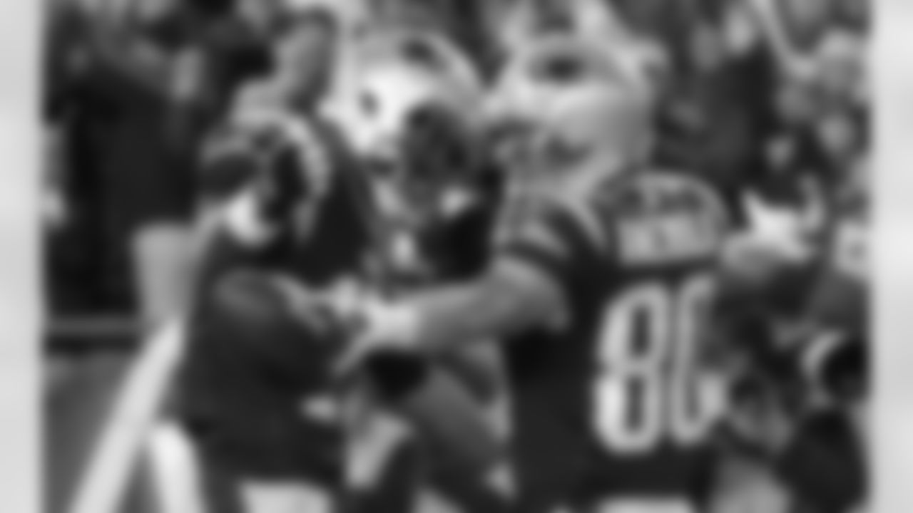 Danny Amendola celebrates his TD