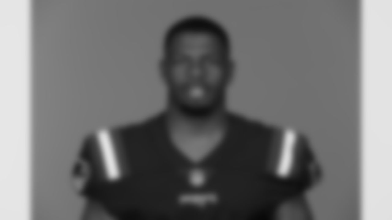 Running back Kevin Harris.